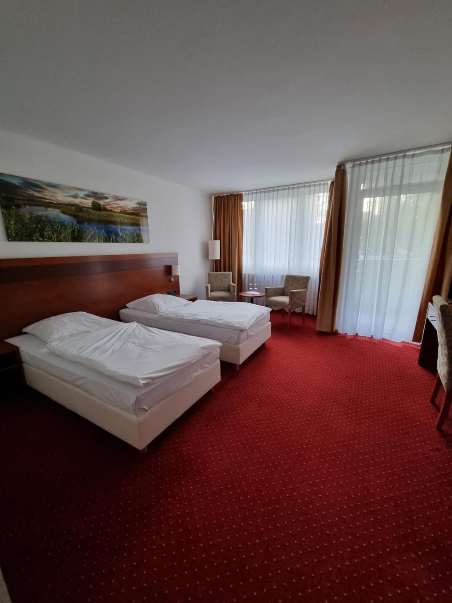 Hotel Am Rosenpark Aix-la-Chapelle Extérieur photo