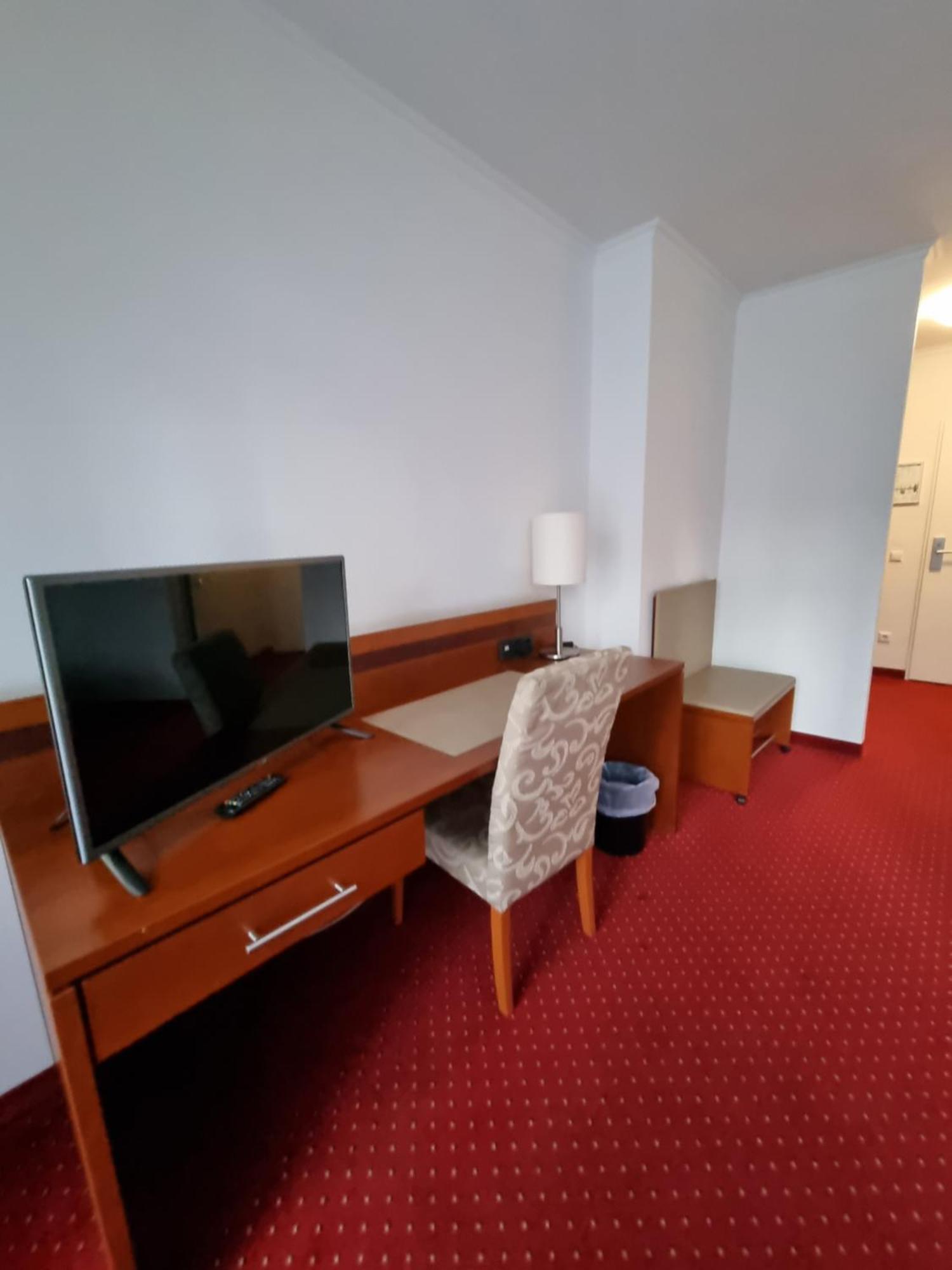 Hotel Am Rosenpark Aix-la-Chapelle Extérieur photo
